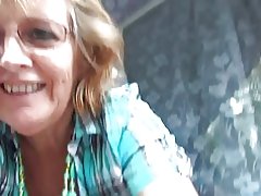 Dua laki-laki dan panas berumur