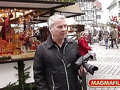 Eva mendapatkan keledai memukul